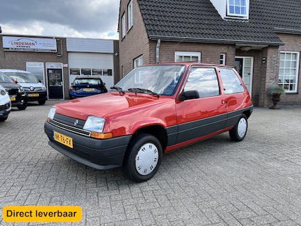 Renault 5 0