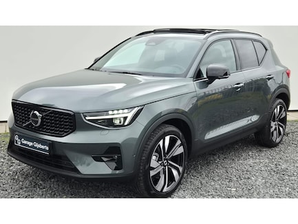 Volvo XC40 0