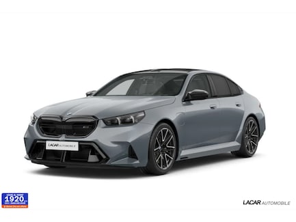 BMW M5 0