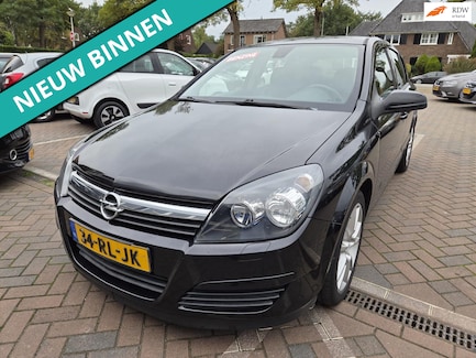 Opel Astra 0