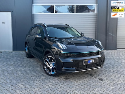 Lynk & Co 01 0