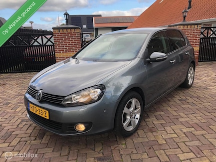Volkswagen Golf 0