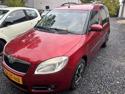 Skoda Roomster 0