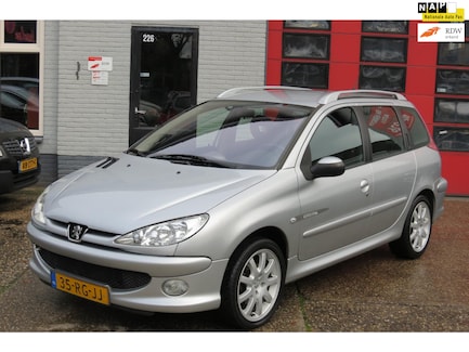 Peugeot 206 0