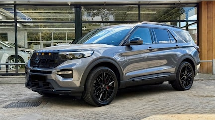 Ford Explorer 0