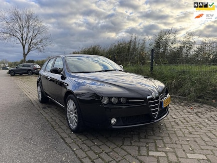 Alfa Romeo 159 0