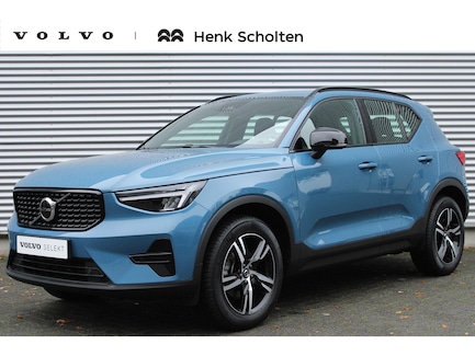 Volvo XC40 0
