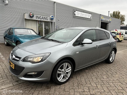 Opel Astra 0