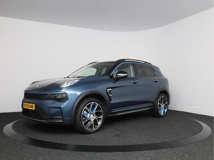 Lynk & Co 01 0