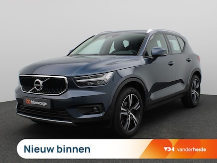 Volvo XC40 0