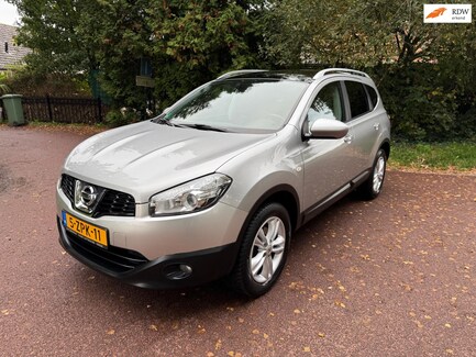 Nissan Qashqai+2 0