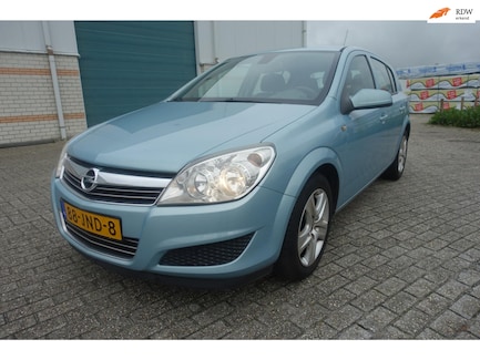 Opel Astra 0