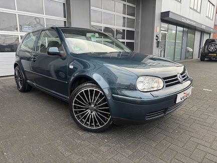 Volkswagen Golf 0