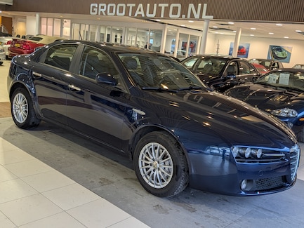 Alfa Romeo 159 0