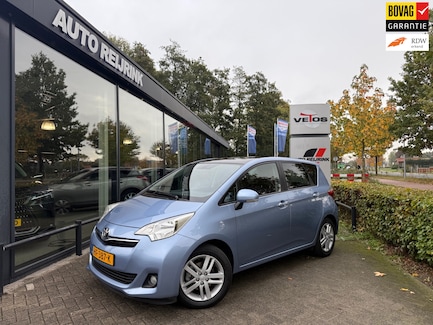 Toyota Verso-S 0