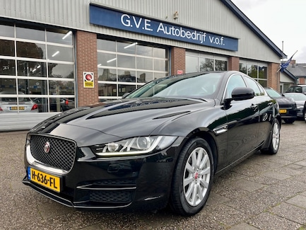 Jaguar XE 0