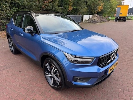 Volvo XC40 0