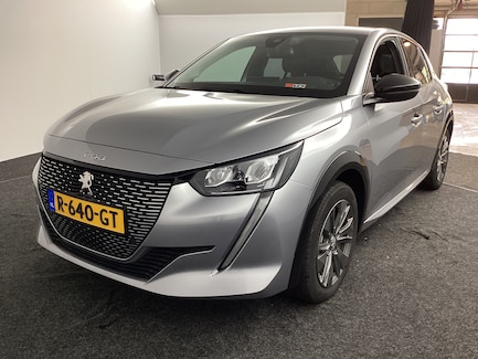 Peugeot e-208 0