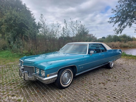 Cadillac De Ville 0