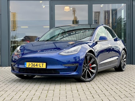 Tesla Model 3 0