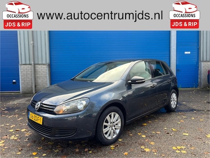 Volkswagen Golf 0