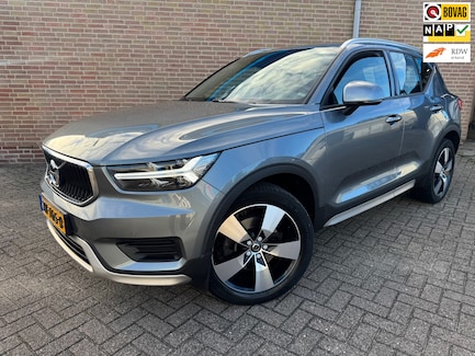 Volvo XC40 0