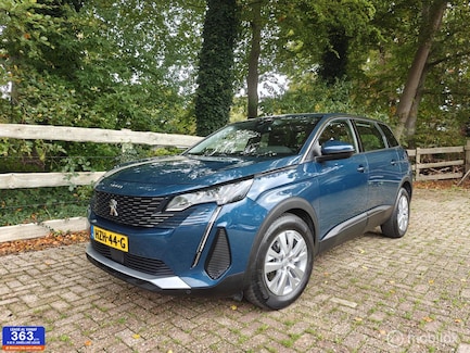 Peugeot 5008 0