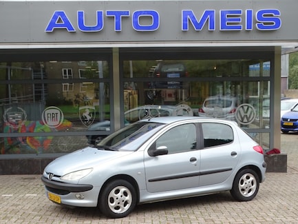 Peugeot 206 0