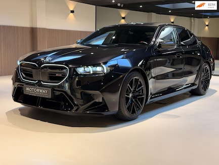 BMW M5 0