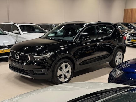 Volvo XC40 0