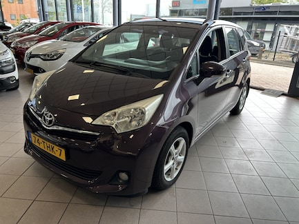 Toyota Verso-S 0