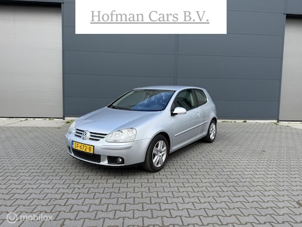 Volkswagen Golf 0