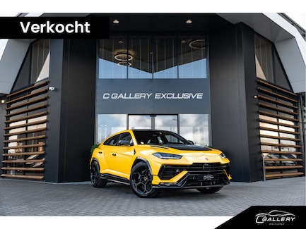 Lamborghini Urus 0