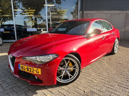 Alfa Romeo Giulia 0