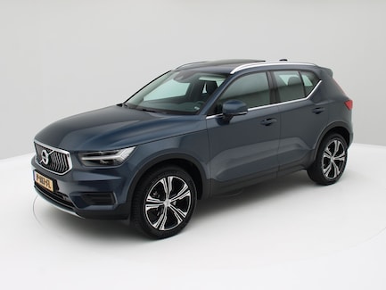 Volvo XC40 0