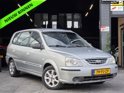 Kia Carens 0
