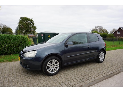 Volkswagen Golf 0