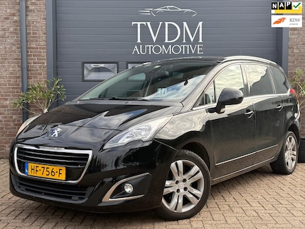 Peugeot 5008 0