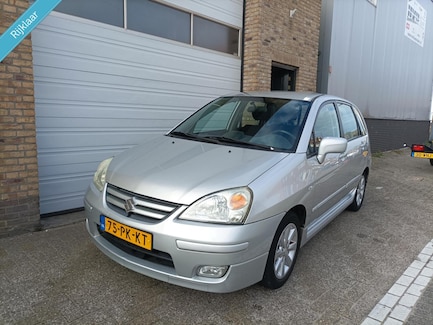 Suzuki Liana 0