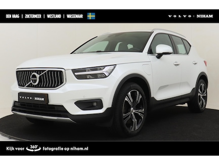 Volvo XC40 0
