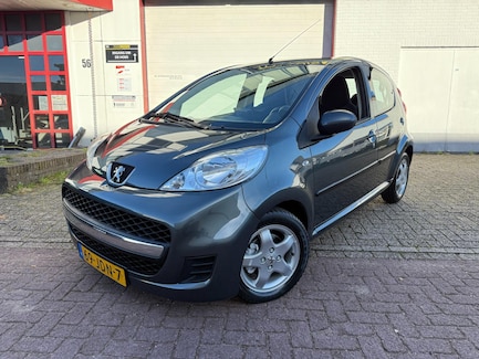 Peugeot 107 0