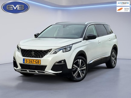 Peugeot 5008 0