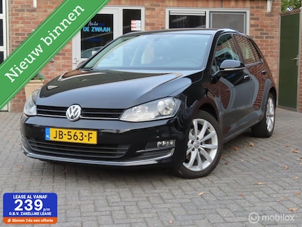 Volkswagen Golf 0