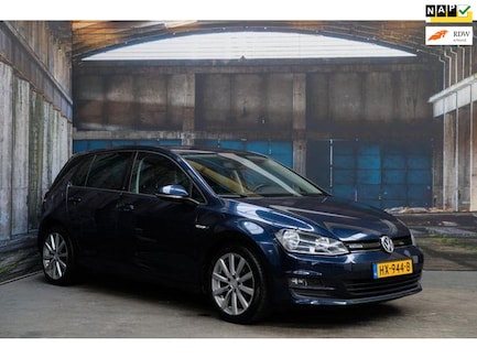 Volkswagen Golf 0