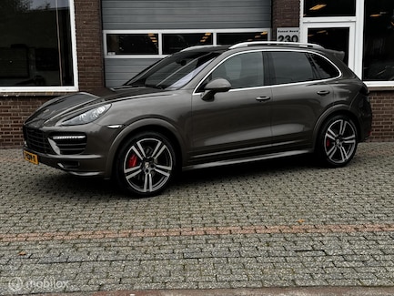 Porsche Cayenne 0