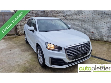 Audi Q2 0