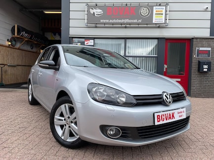 Volkswagen Golf 0