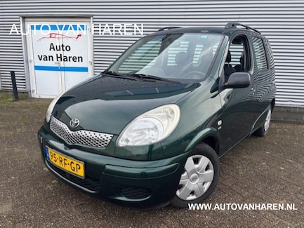Toyota Yaris Verso 0