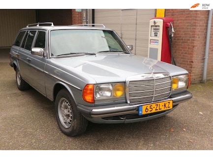 Mercedes-Benz 200-Serie 0