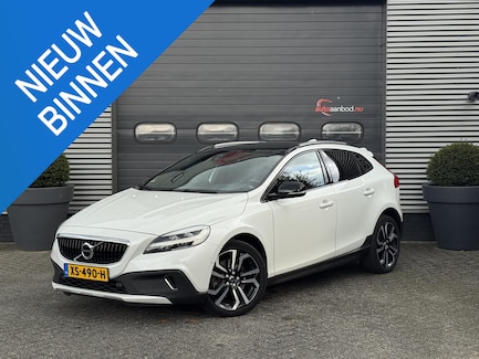 Volvo V40 Cross Country 0